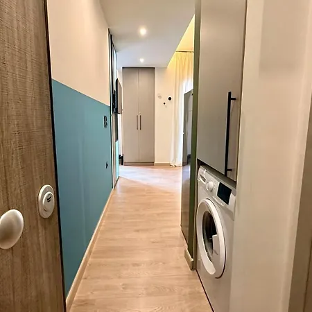 アパート Sueno カラマタ